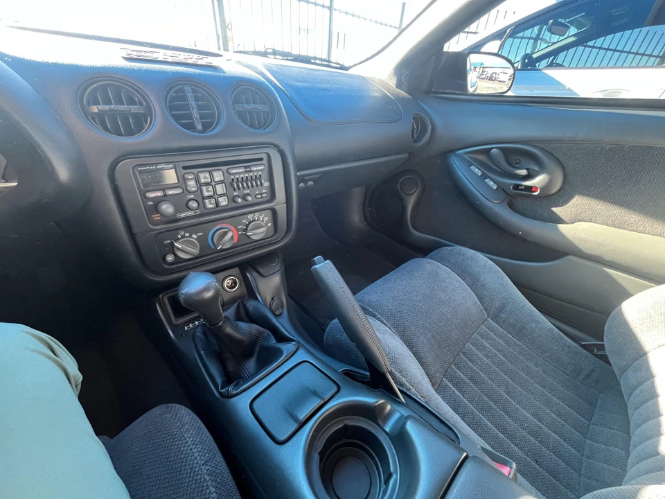 1999 Pontiac Firebird 4th Gen - Image 23 of 31
