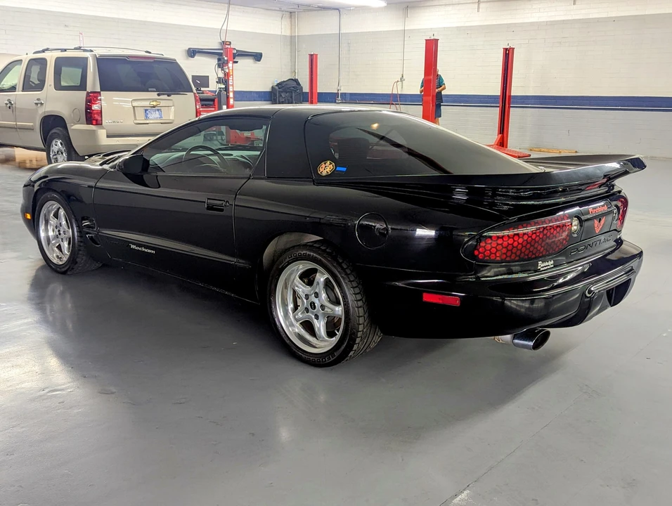 1999 Pontiac Firebird 4th Gen - Image 8 of 31