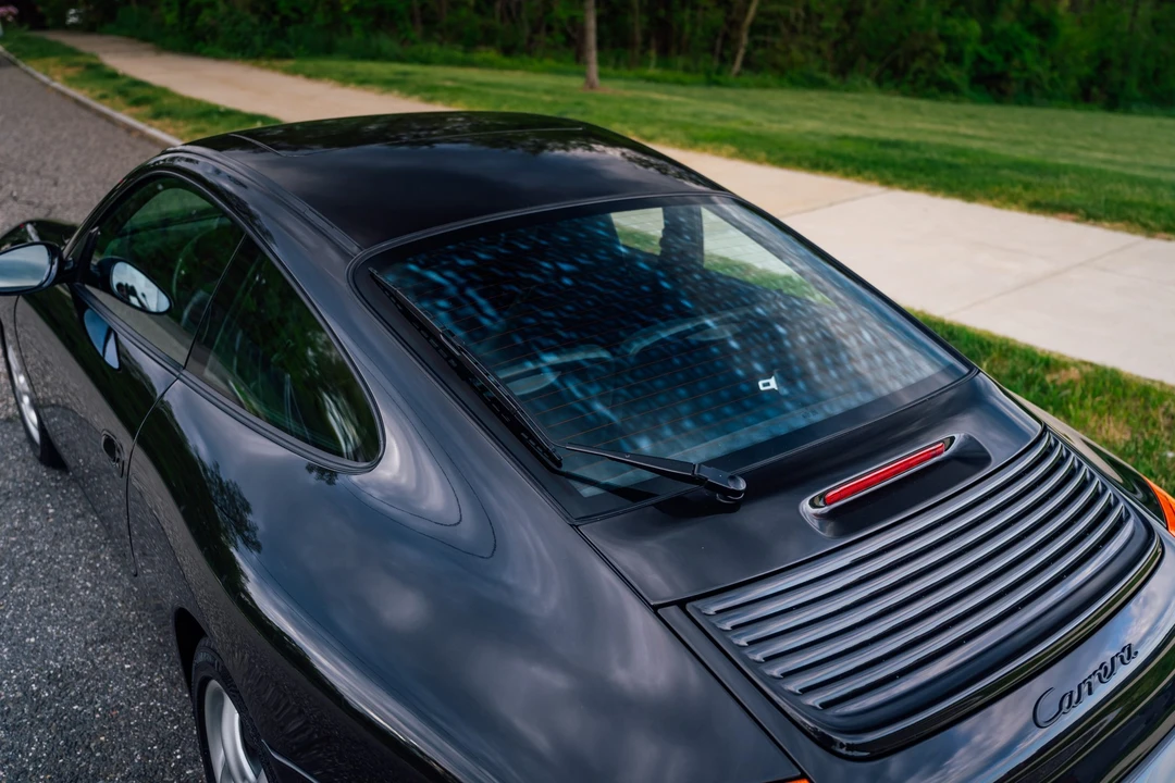 1999 Porsche 996 Carrera - Image 18 of 31