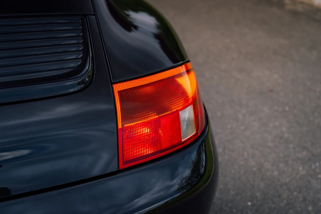 1999 Porsche 996 Carrera - Image 17 of 31