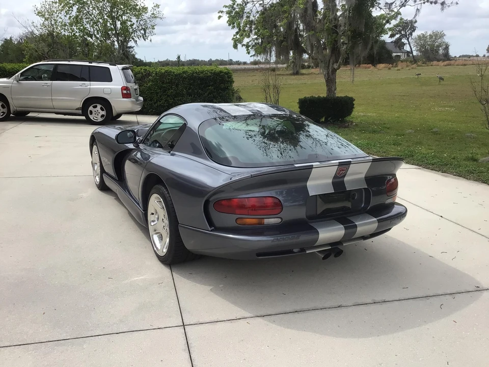 2000 Dodge Viper GTS 2nd Gen - Image 14 of 31
