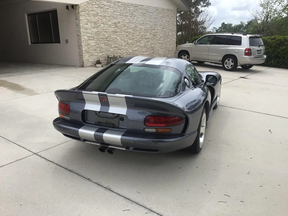 2000 Dodge Viper GTS 2nd Gen - Image 12 of 31