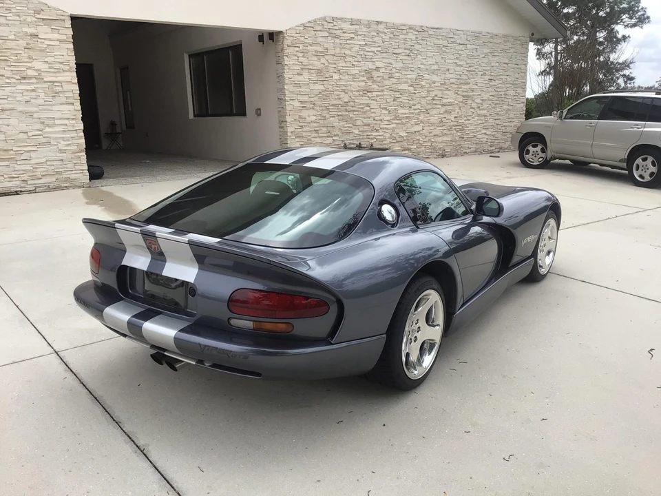 2000 Dodge Viper GTS 2nd Gen - Image 11 of 31