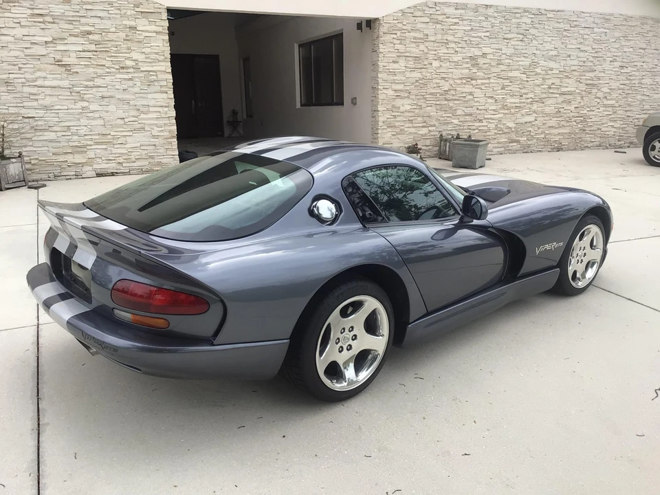 2000 Dodge Viper GTS 2nd Gen - Image 10 of 31