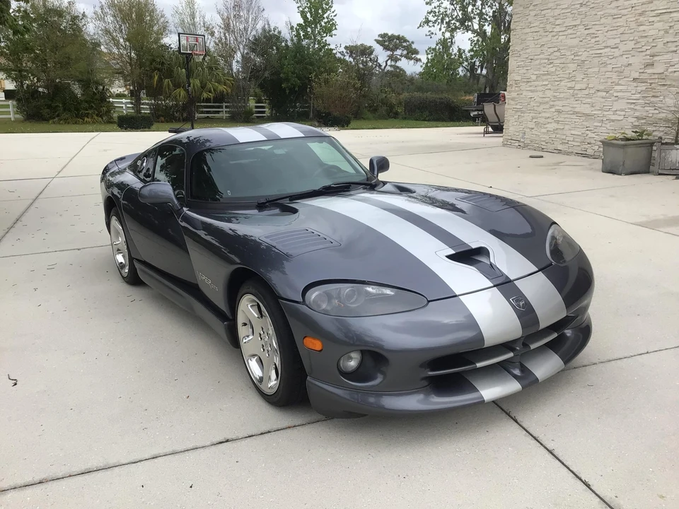 2000 Dodge Viper GTS 2nd Gen - Image 4 of 31