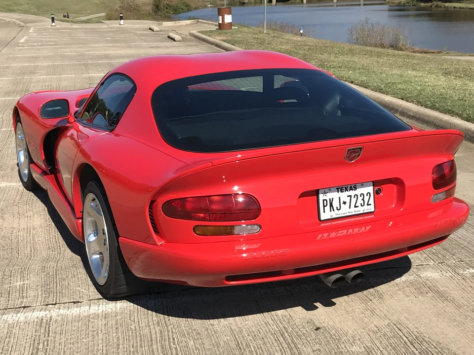 2000 Dodge Viper GTS 2nd Gen - Image 21 of 31