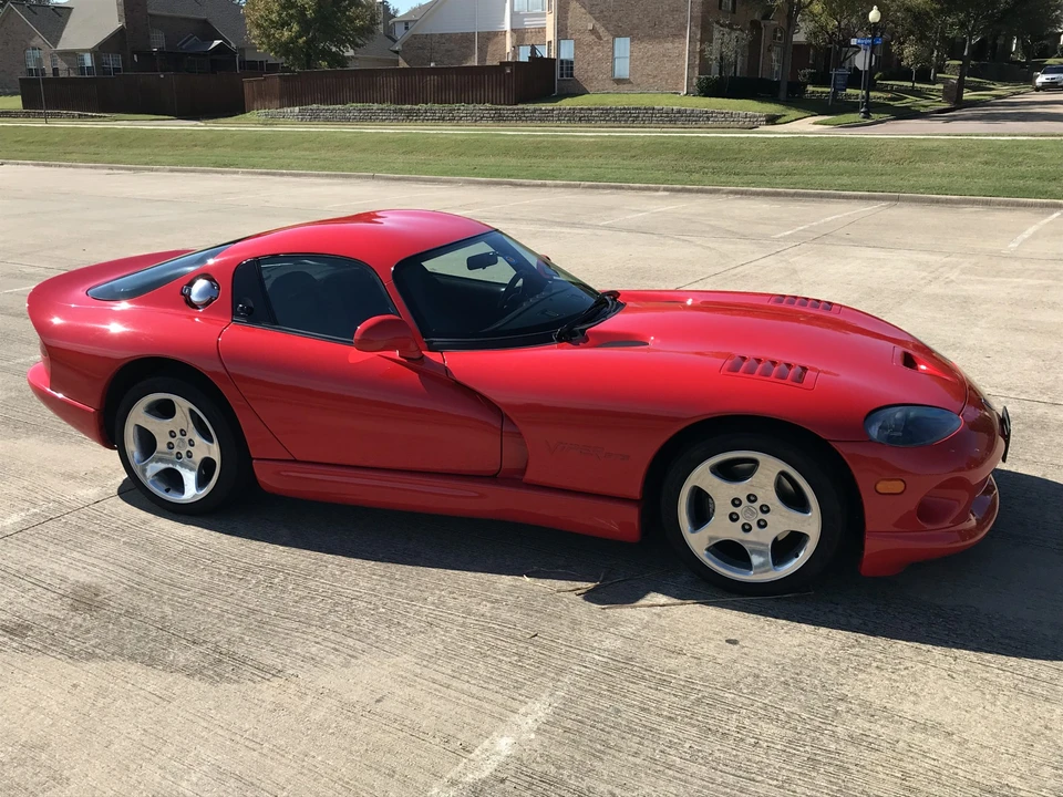 2000 Dodge Viper GTS 2nd Gen - Image 28 of 31