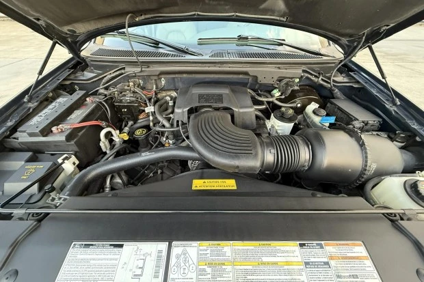 2000 Ford Expedition 1st Gen - Image 6 of 8