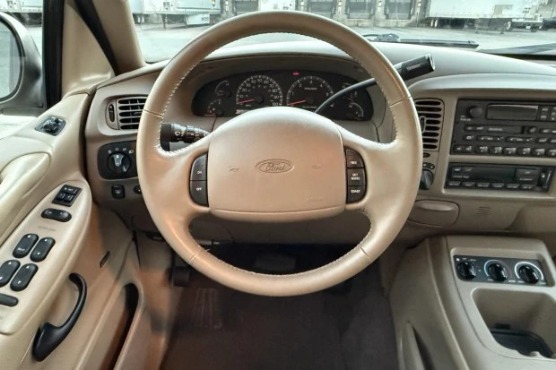 2000 Ford Expedition 1st Gen - Image 5 of 8