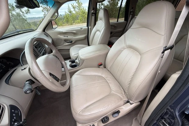 2000 Ford Expedition 1st Gen - Image 4 of 8