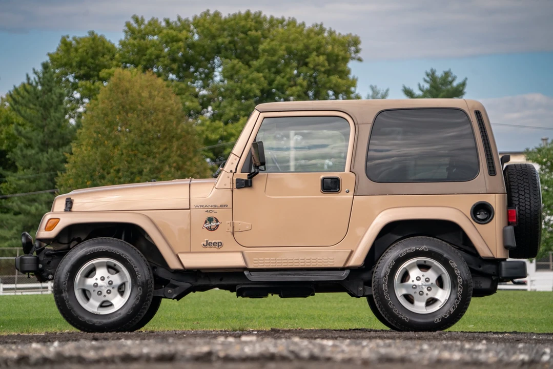 2000 Jeep TJ Wrangler - Image 7 of 31