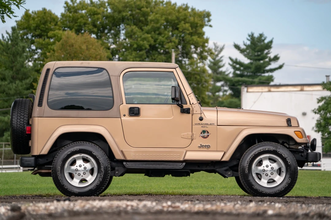 2000 Jeep TJ Wrangler - Image 17 of 31