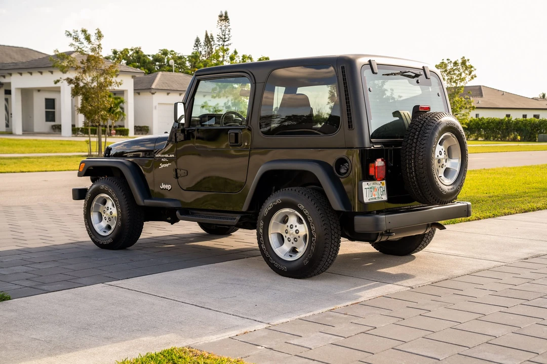 2000 Jeep TJ Wrangler - Image 8 of 31