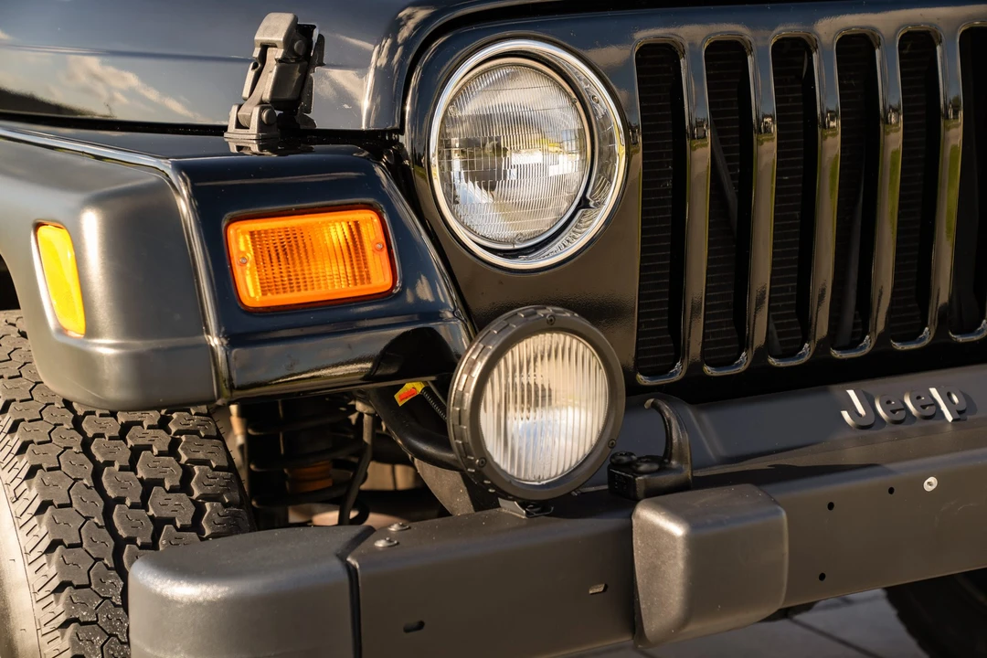 2000 Jeep TJ Wrangler - Image 12 of 31