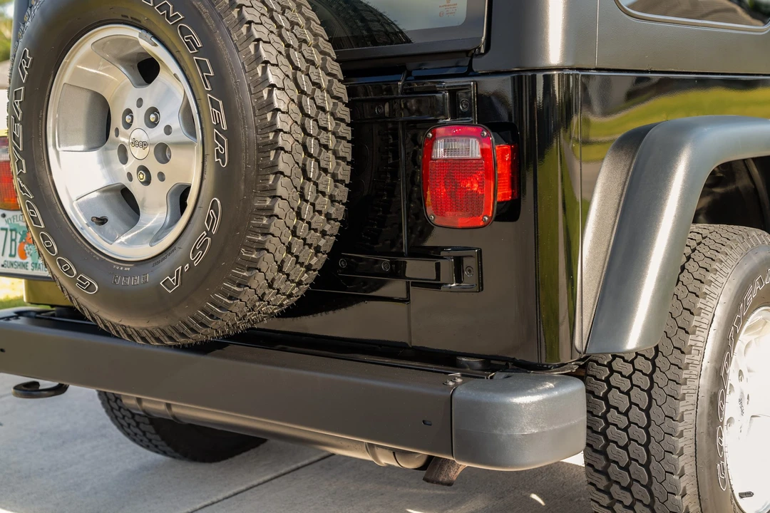 2000 Jeep TJ Wrangler - Image 21 of 31