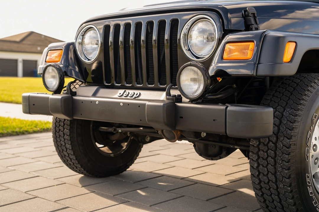 2000 Jeep TJ Wrangler - Image 10 of 31