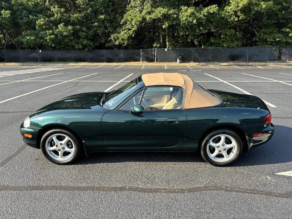 2000 Mazda NB MX-5 Miata - Image 13 of 31
