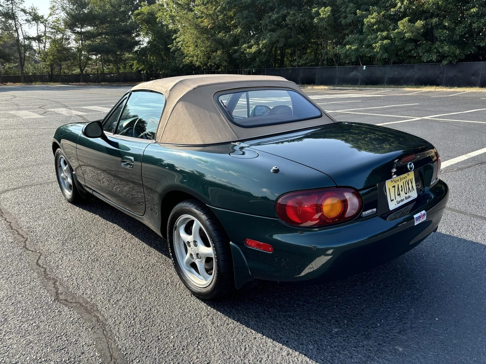 2000 Mazda NB MX-5 Miata - Image 16 of 31