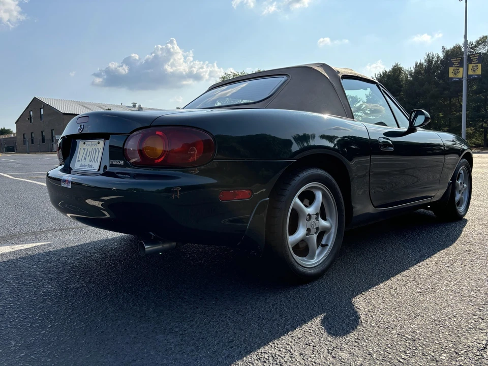 2000 Mazda NB MX-5 Miata - Image 25 of 31