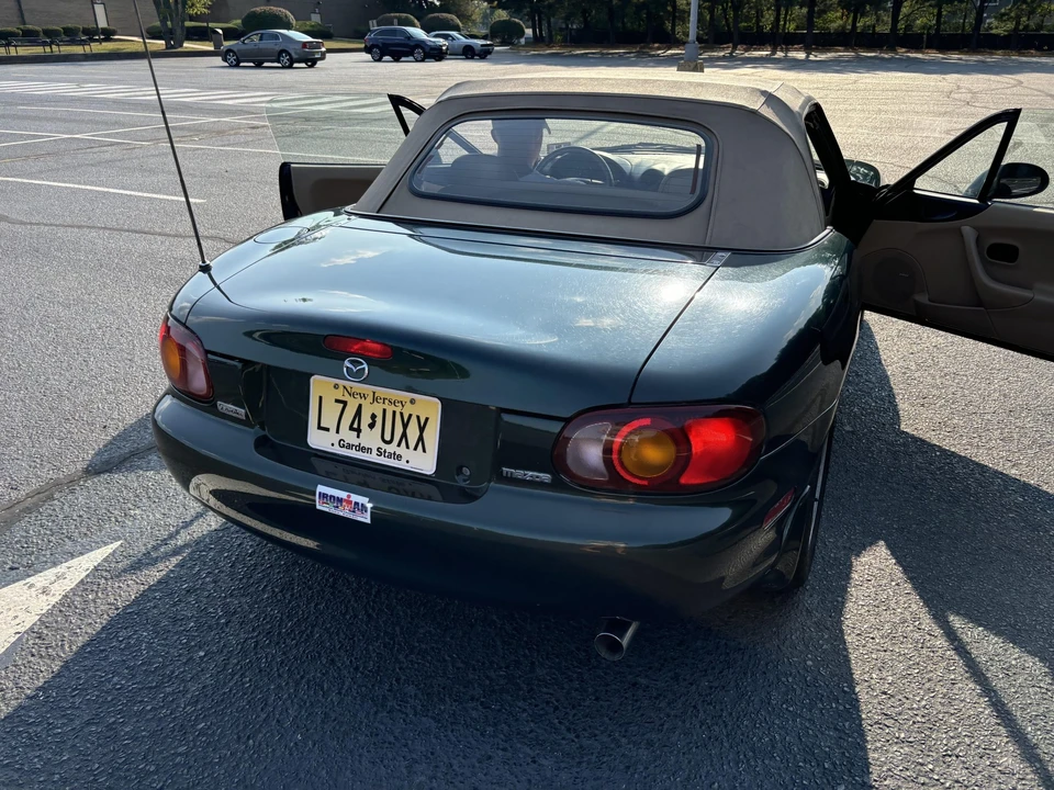 2000 Mazda NB MX-5 Miata - Image 22 of 31