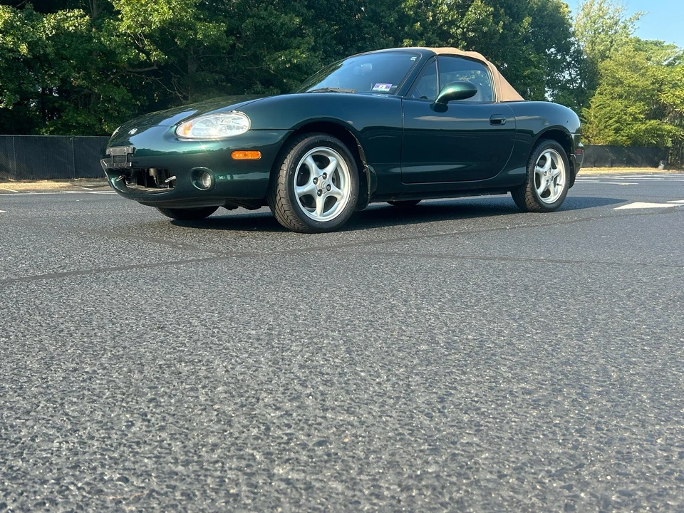 2000 Mazda NB MX-5 Miata - Image 9 of 31