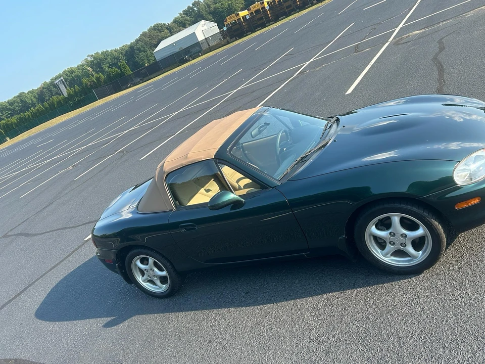 2000 Mazda NB MX-5 Miata - Image 29 of 31