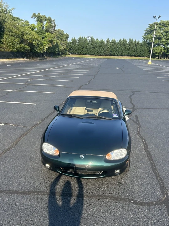 2000 Mazda NB MX-5 Miata - Image 2 of 31
