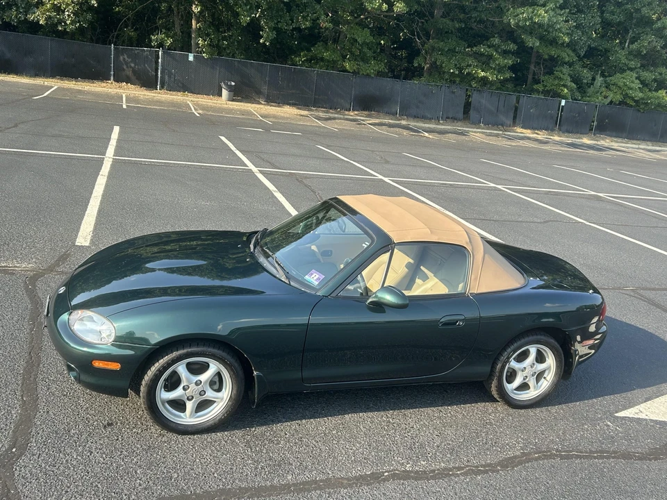 2000 Mazda NB MX-5 Miata - Image 11 of 31