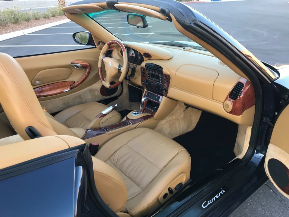 2000 Porsche 996 Carrera - Image 30 of 31