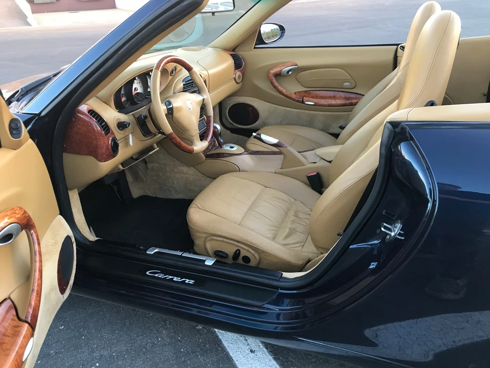 2000 Porsche 996 Carrera - Image 25 of 31
