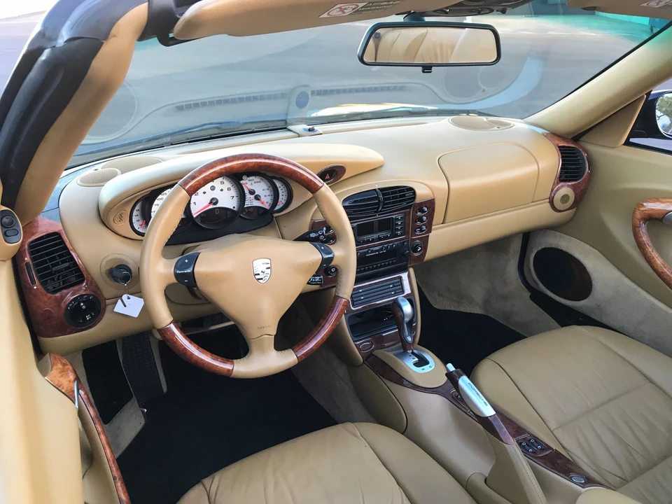 2000 Porsche 996 Carrera - Image 27 of 31