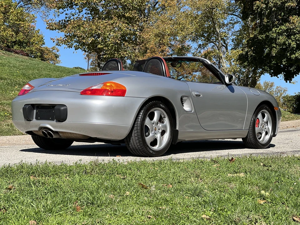 2000 Porsche 986 Boxster S - Image 19 of 31