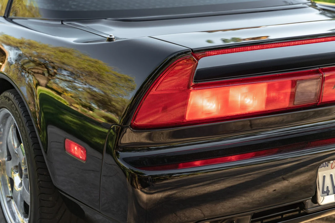 2001 Acura NA2 NSX - Image 25 of 31