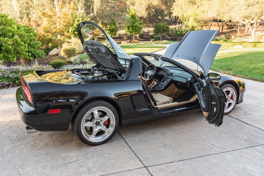 2001 Acura NA2 NSX - Image 17 of 31