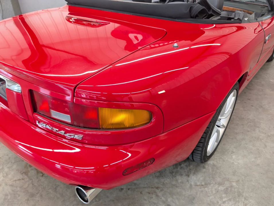 2001 Aston Martin DB7 Vantage - Image 28 of 31