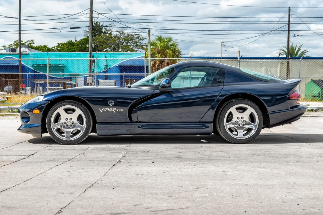2001 Dodge Viper GTS 2nd Gen - Image 5 of 31