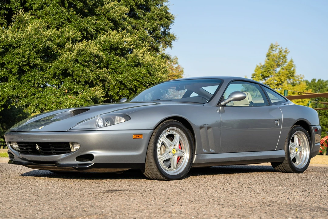 2001 Ferrari 550 Maranello - Image 2 of 31