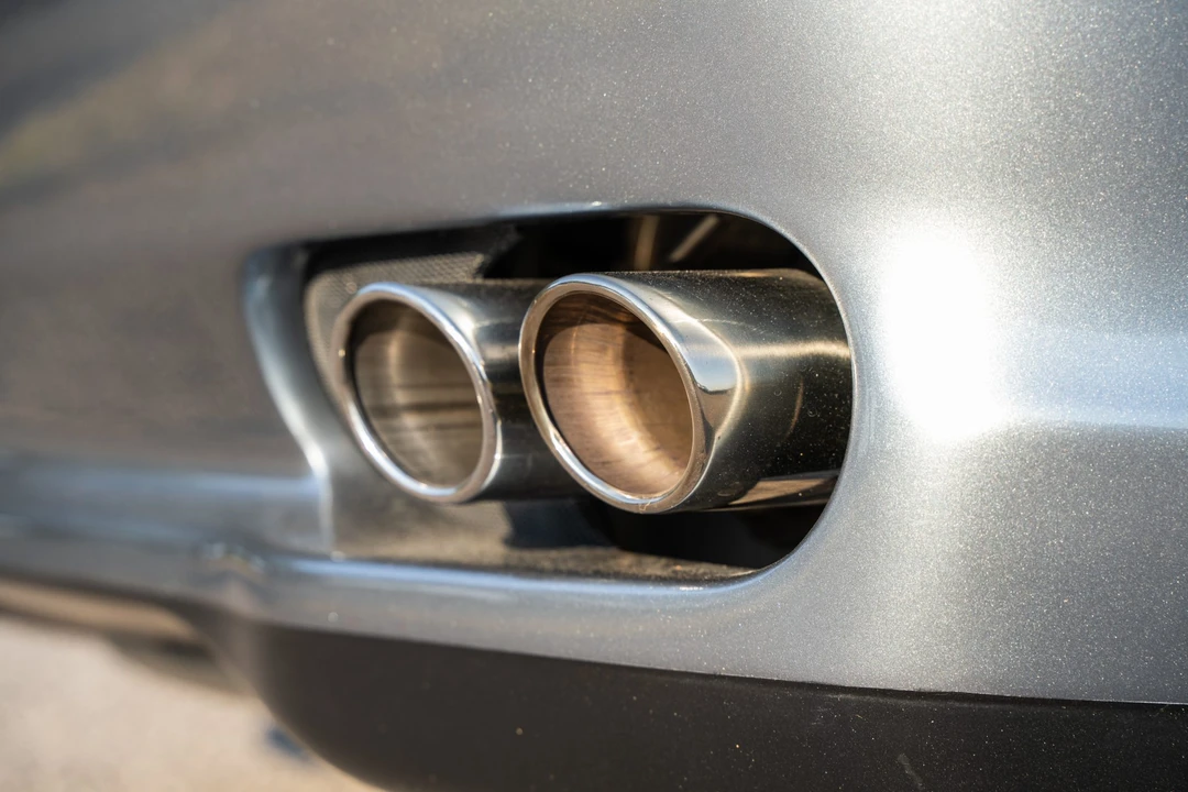 2001 Ferrari 550 Maranello - Image 22 of 31