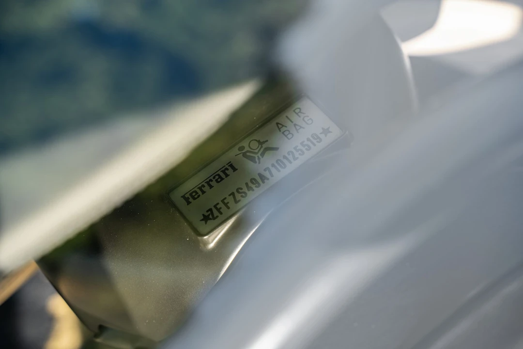 2001 Ferrari 550 Maranello - Image 31 of 31