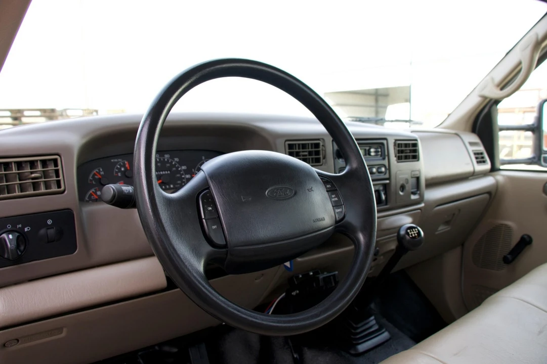 2001 Ford Super Duty 1st Gen - Image 5 of 8