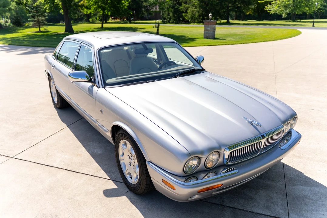2001 Jaguar X308 XJ - Image 7 of 31