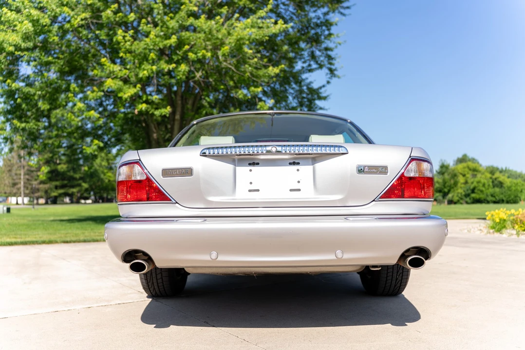 2001 Jaguar X308 XJ - Image 28 of 31