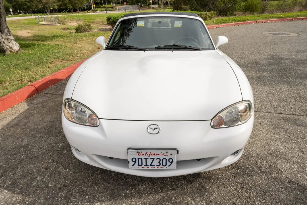 2001 Mazda NB MX-5 Miata - Image 9 of 31