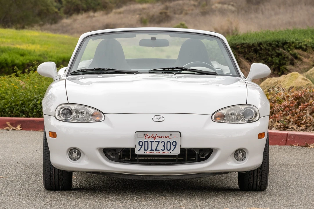 2001 Mazda NB MX-5 Miata - Image 10 of 31