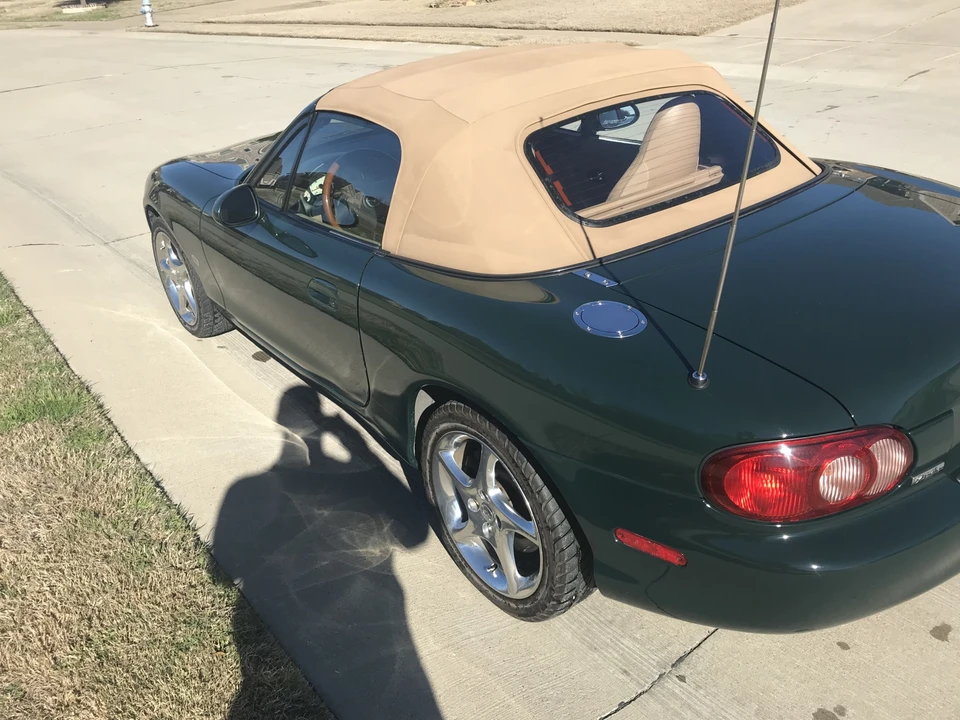 2001 Mazda NB MX-5 Miata - Image 29 of 31