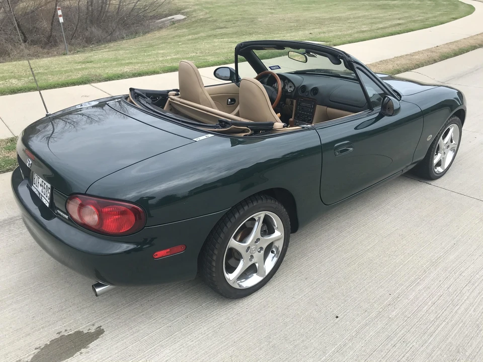 2001 Mazda NB MX-5 Miata - Image 2 of 31
