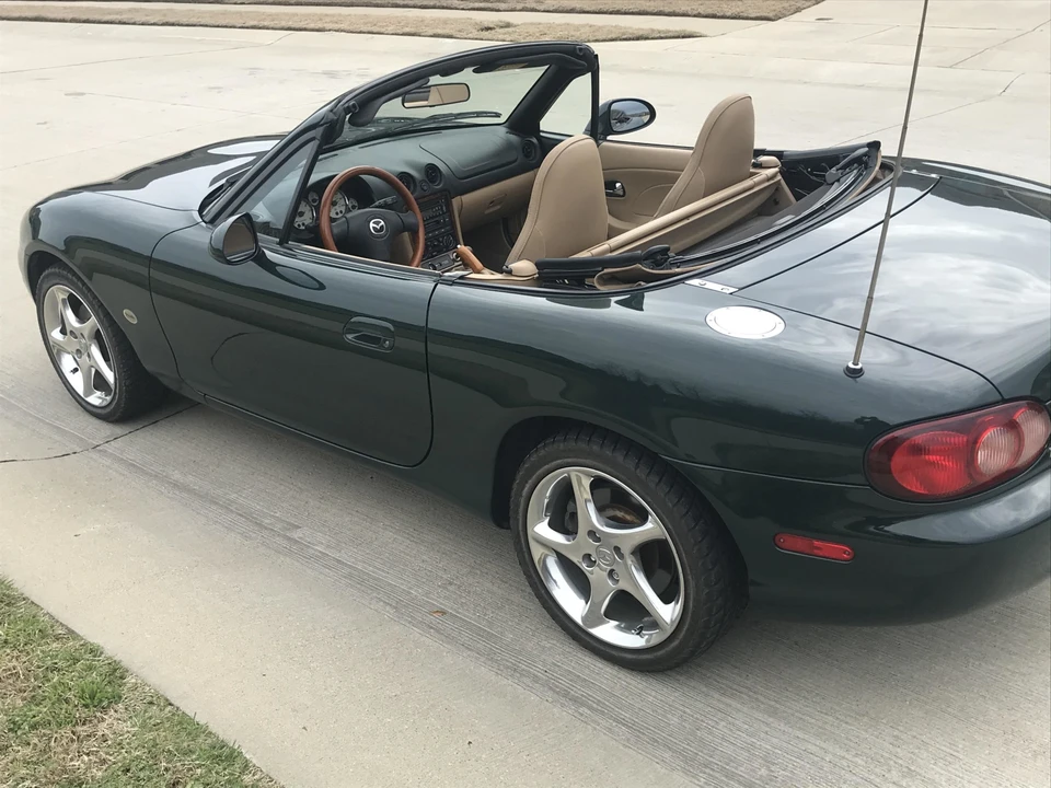 2001 Mazda NB MX-5 Miata - Image 27 of 31