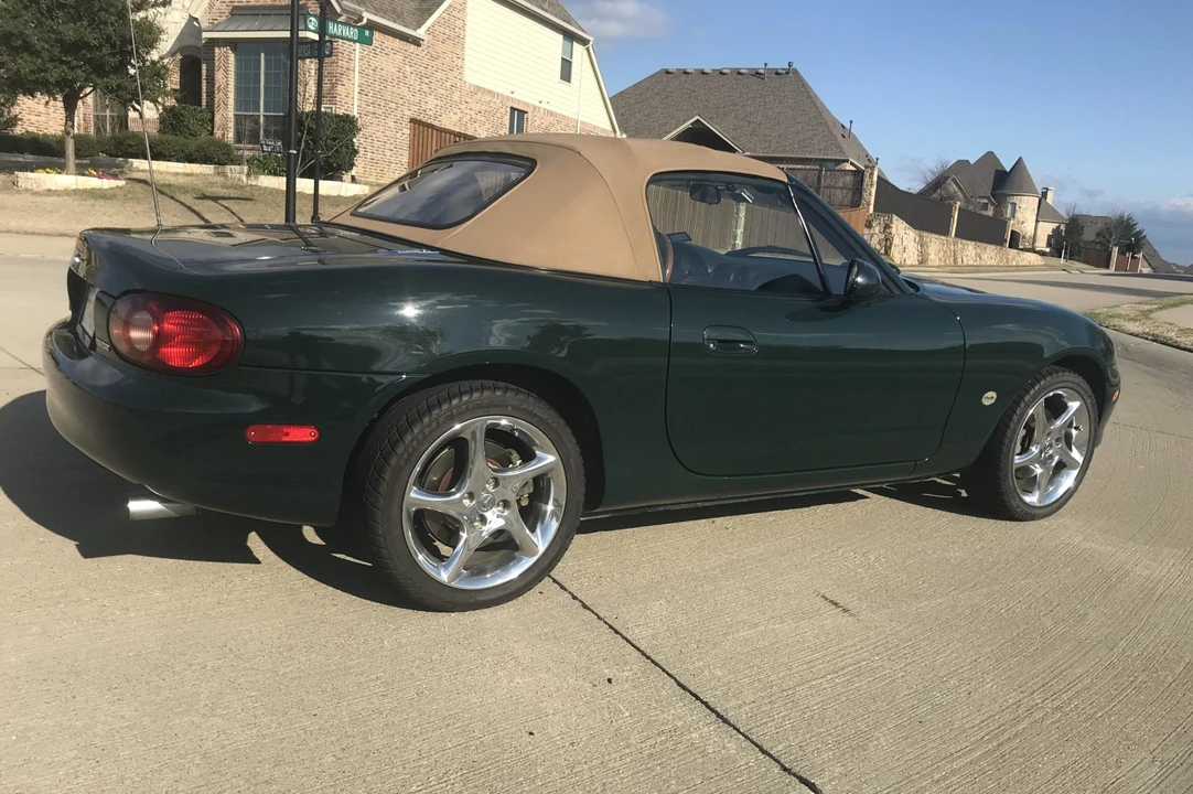 2001 Mazda NB MX-5 Miata - Image 3 of 31