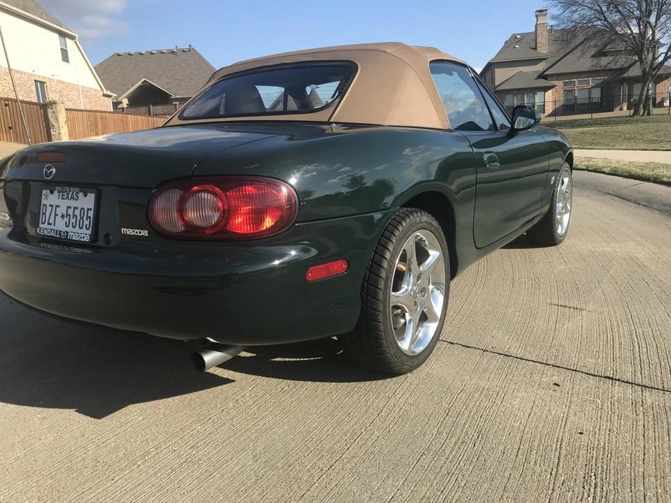2001 Mazda NB MX-5 Miata - Image 10 of 31