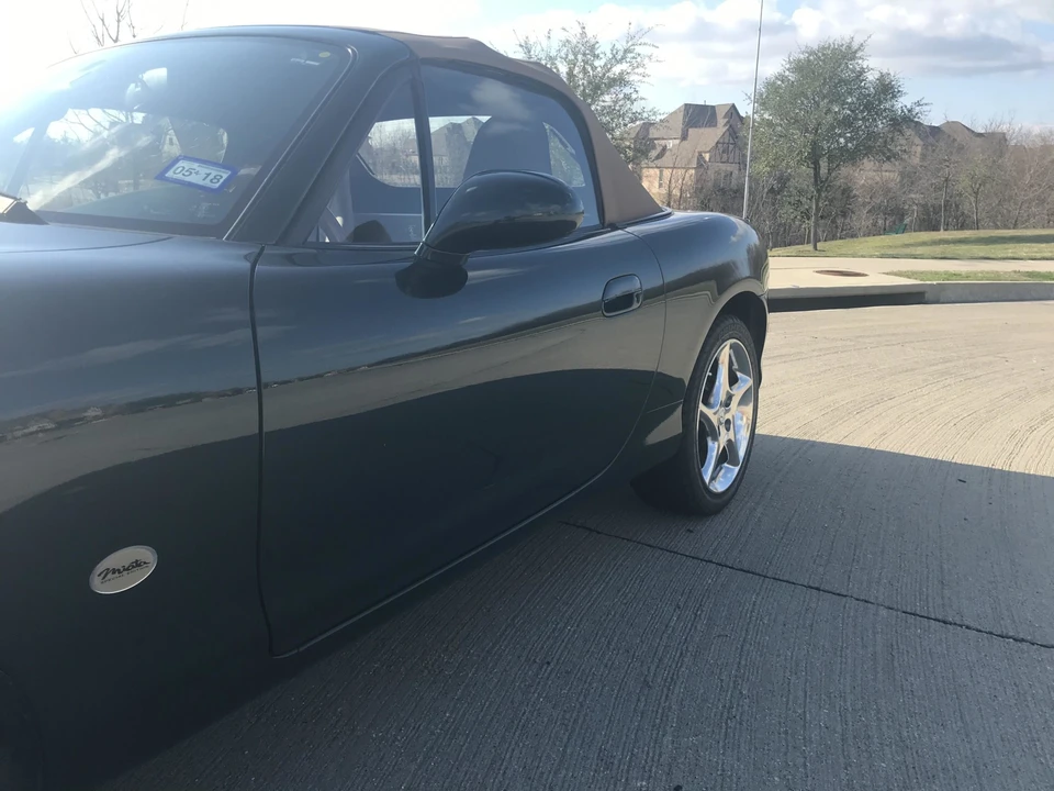 2001 Mazda NB MX-5 Miata - Image 26 of 31